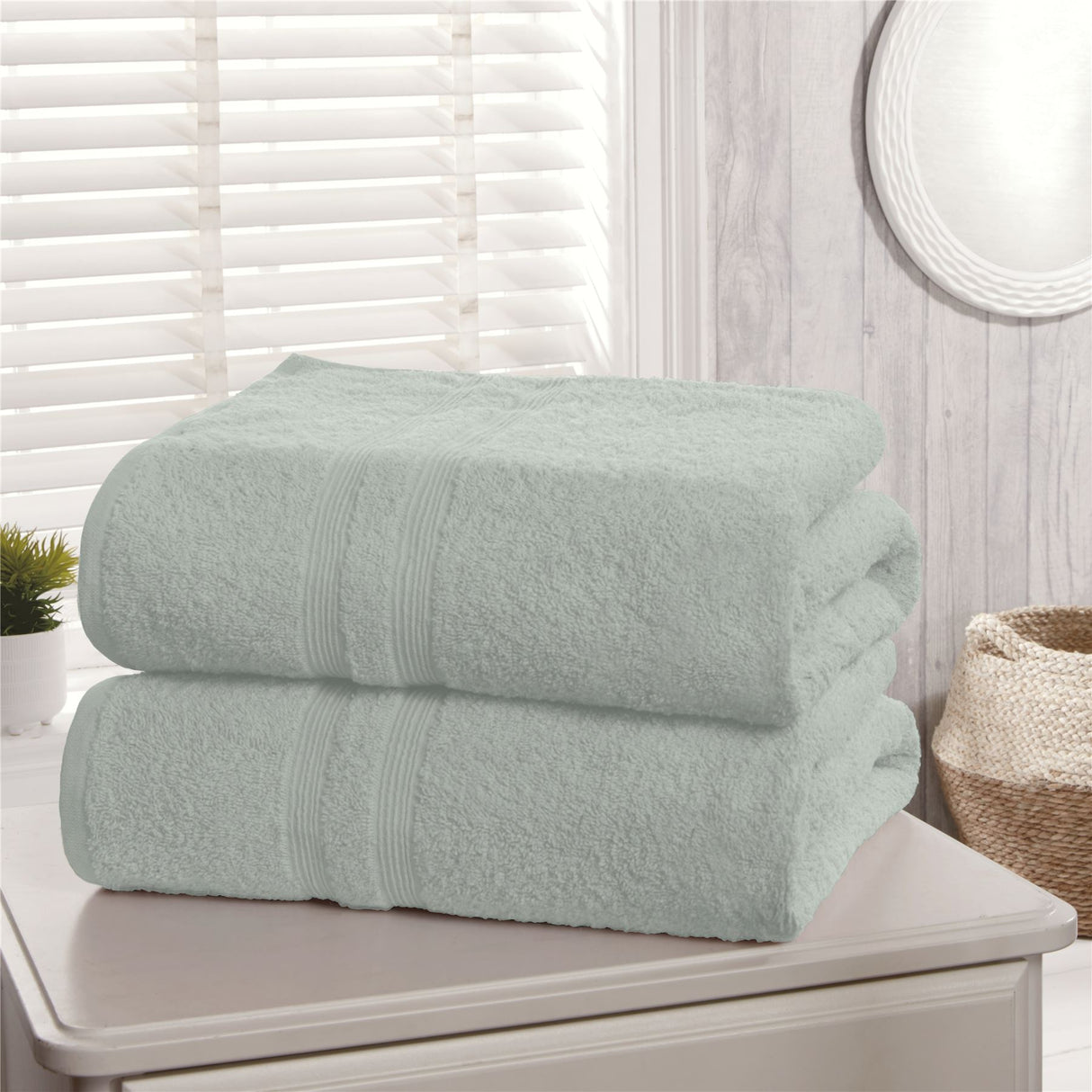 Comfortable Camden hand towels included in a 6-piece bale, measuring 50x80cm with ribbed border detail
