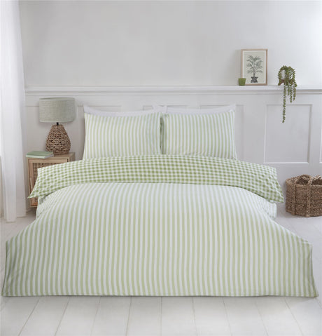 Image showing the fully reversible design of the Gingham Check Duvet Cover for versatile bedroom styling