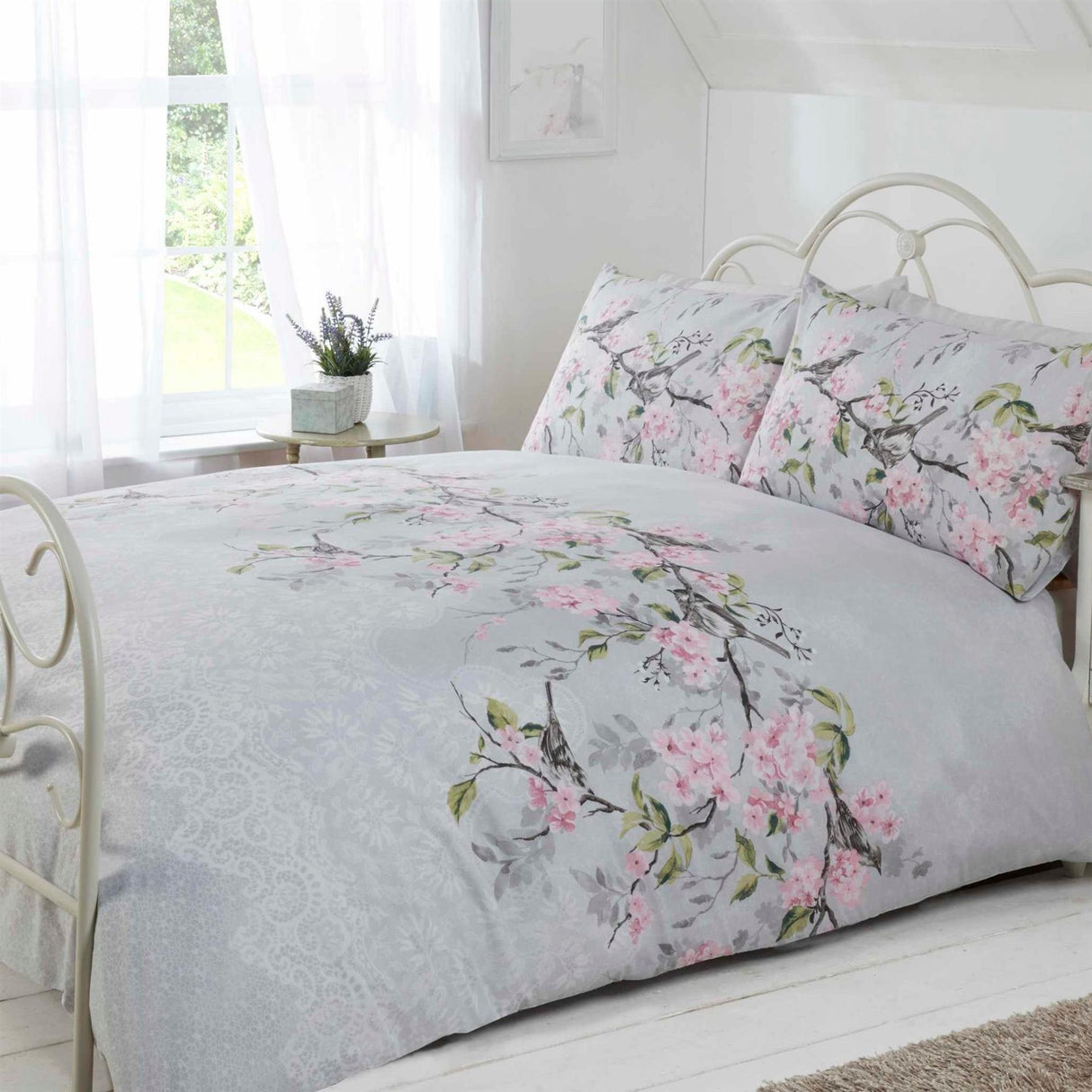 Eloise Duvet Set