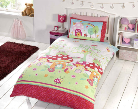 Giant toadstool house with cheerful ladybird and frog characters on bright duvet