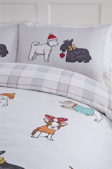 Complete bedding set with matching pillowcases, showcasing a delightful winter dog motif suitable for any season