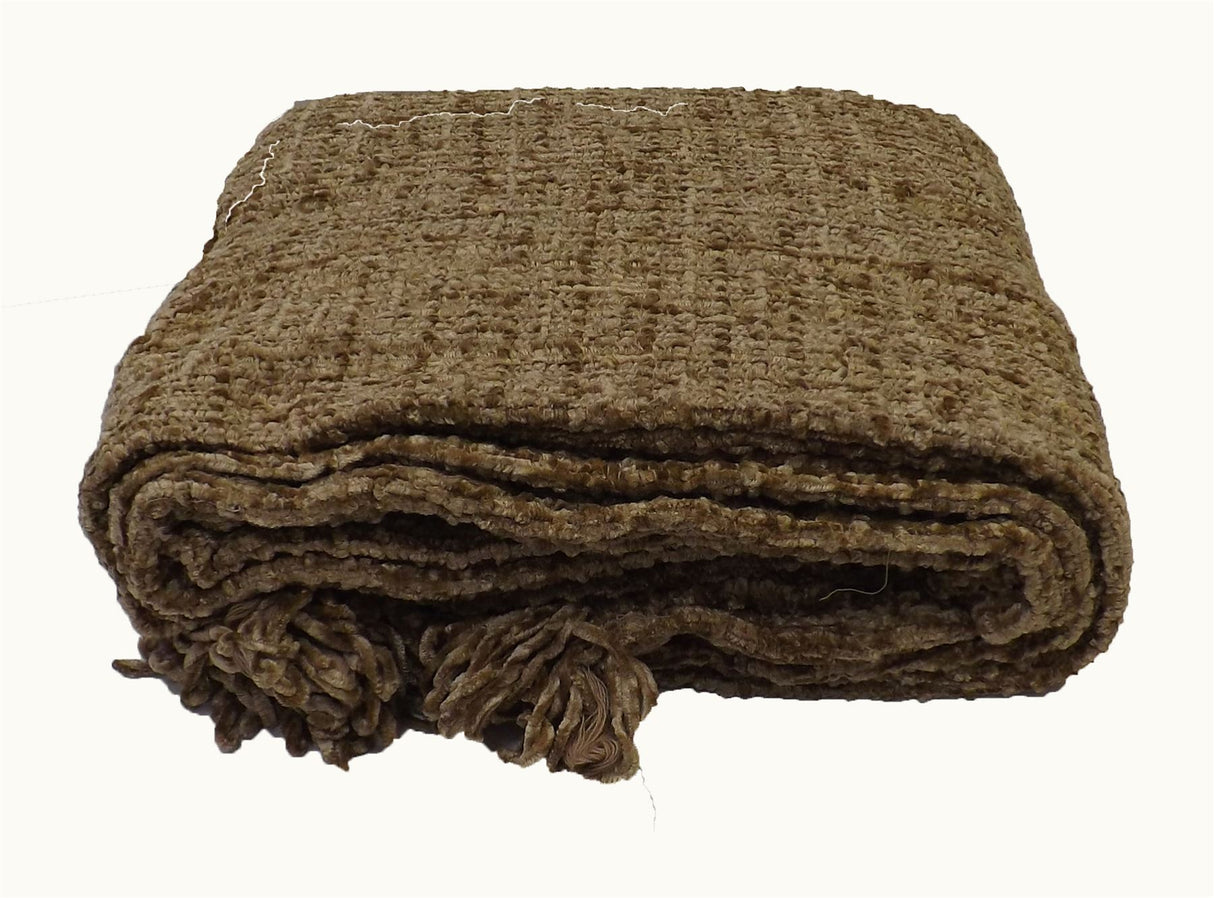 Luxurious Zara Throw featuring 100% cotton chenille with a classic basket weave pattern