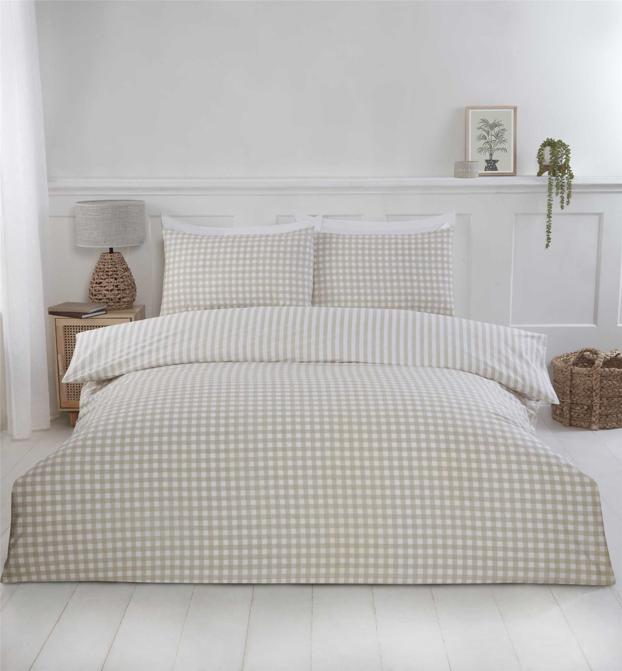 Close-up of the soft, breathable fabric of the Gingham Check Duvet Cover highlighting its quality