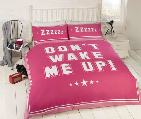 Reversible duvet set designed for teenagers, includes matching pillowcases in various sizes