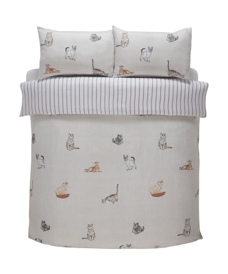 Durable microfibre duvet cover set with non-iron, easycare fabric and matching pillowcases, fully reversible for versatile styling
