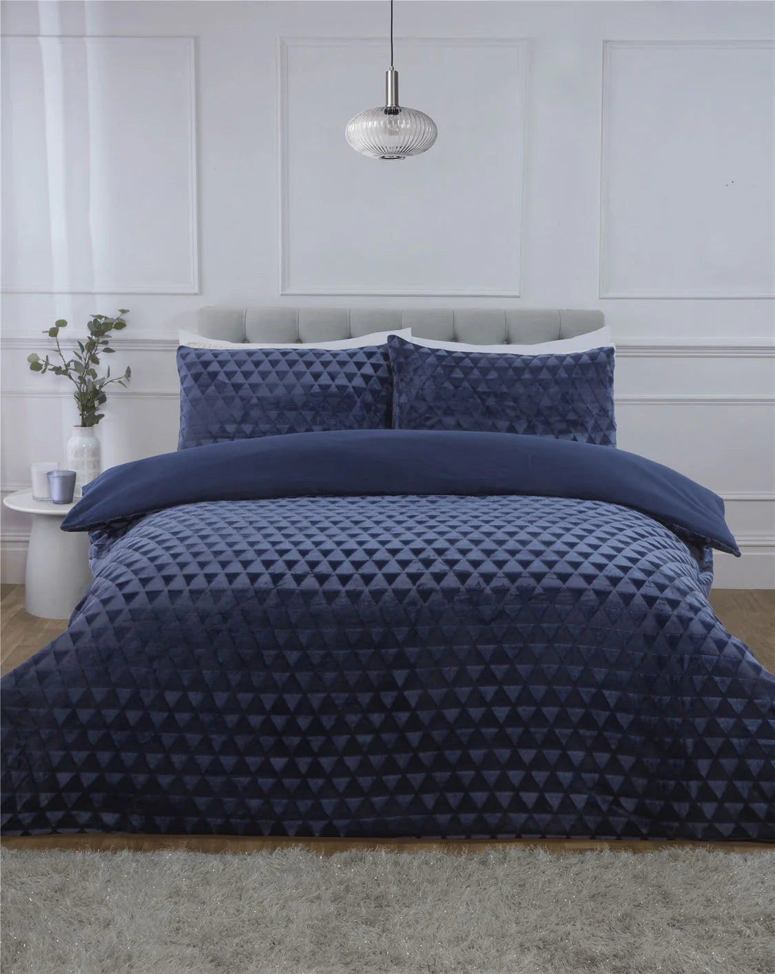 9 Best Warm Bedding Sets to Cosy Up Your Bedroom in 2026