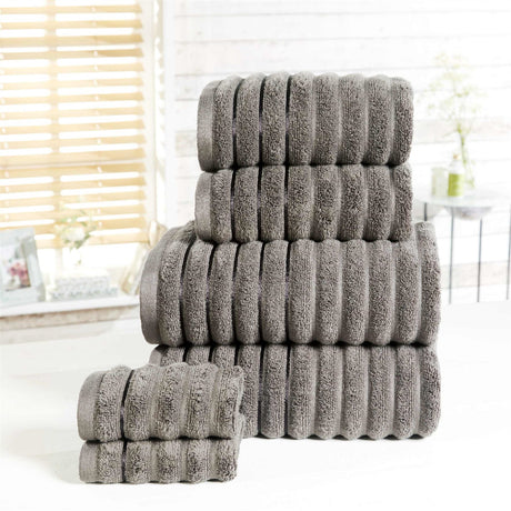 Thick, absorbent 50x80cm hand towel with ribbed fabric, stripe weave, and glossy bordered edges