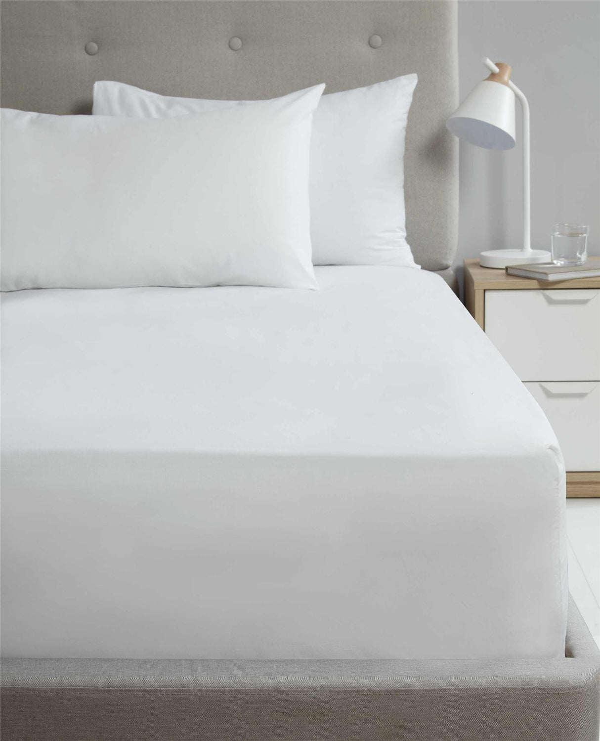 Set of two Primrose Hill 200 thread count cotton pillowcases with a deep 40cm box fitted to suit taller mattresses or toppers