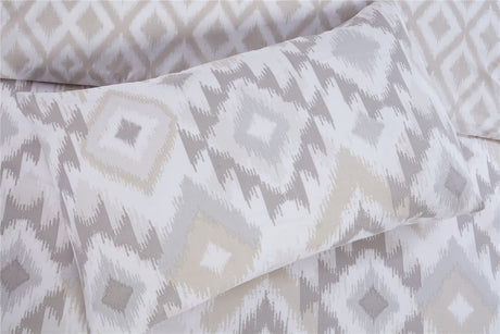 High-quality Ikat duvet set featuring popper closure, easycare fabric, and reversible bohemian pattern with coordinating pillowcases