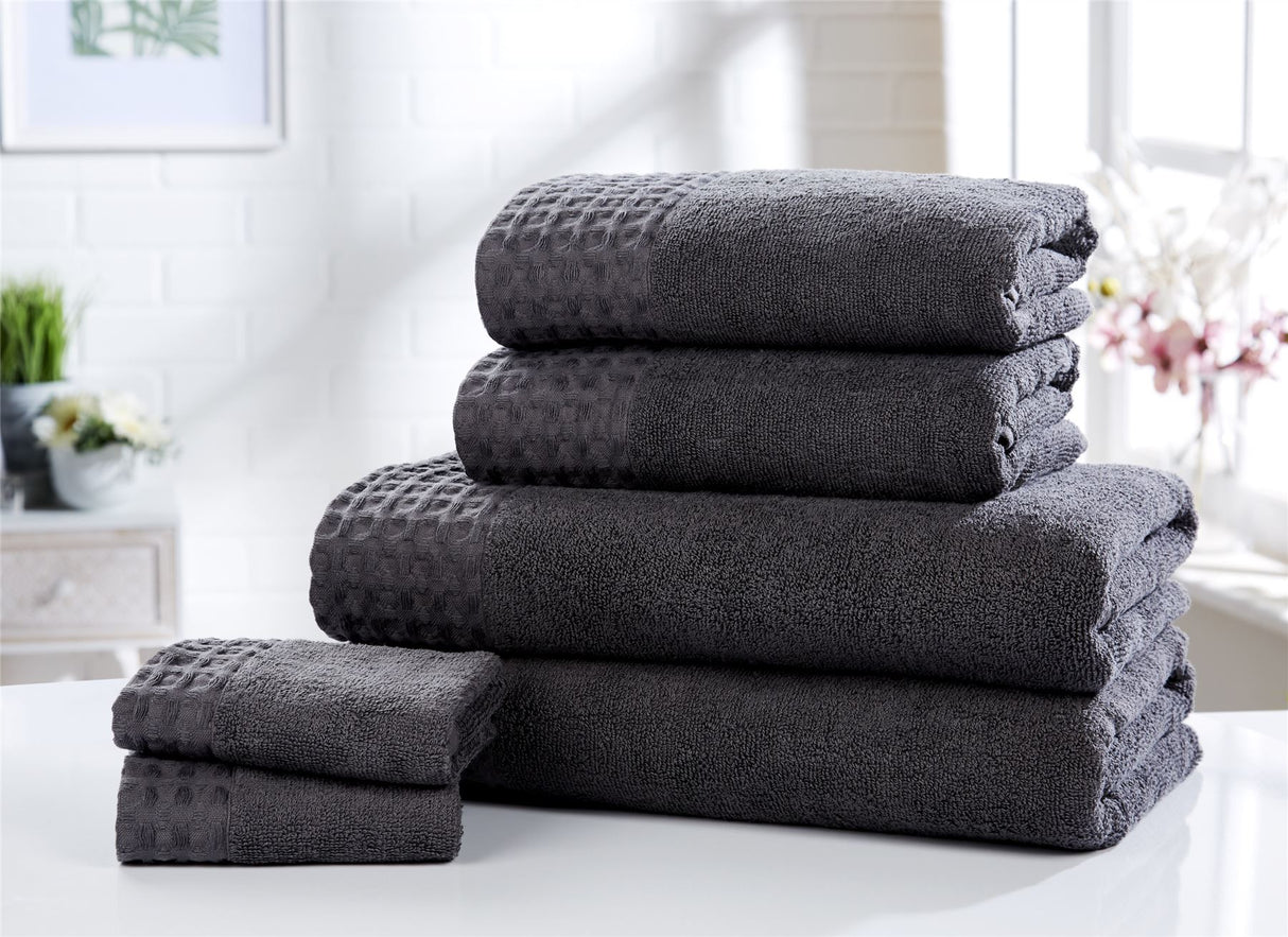 High-quality bath towels for a fresh and revitalized feel
