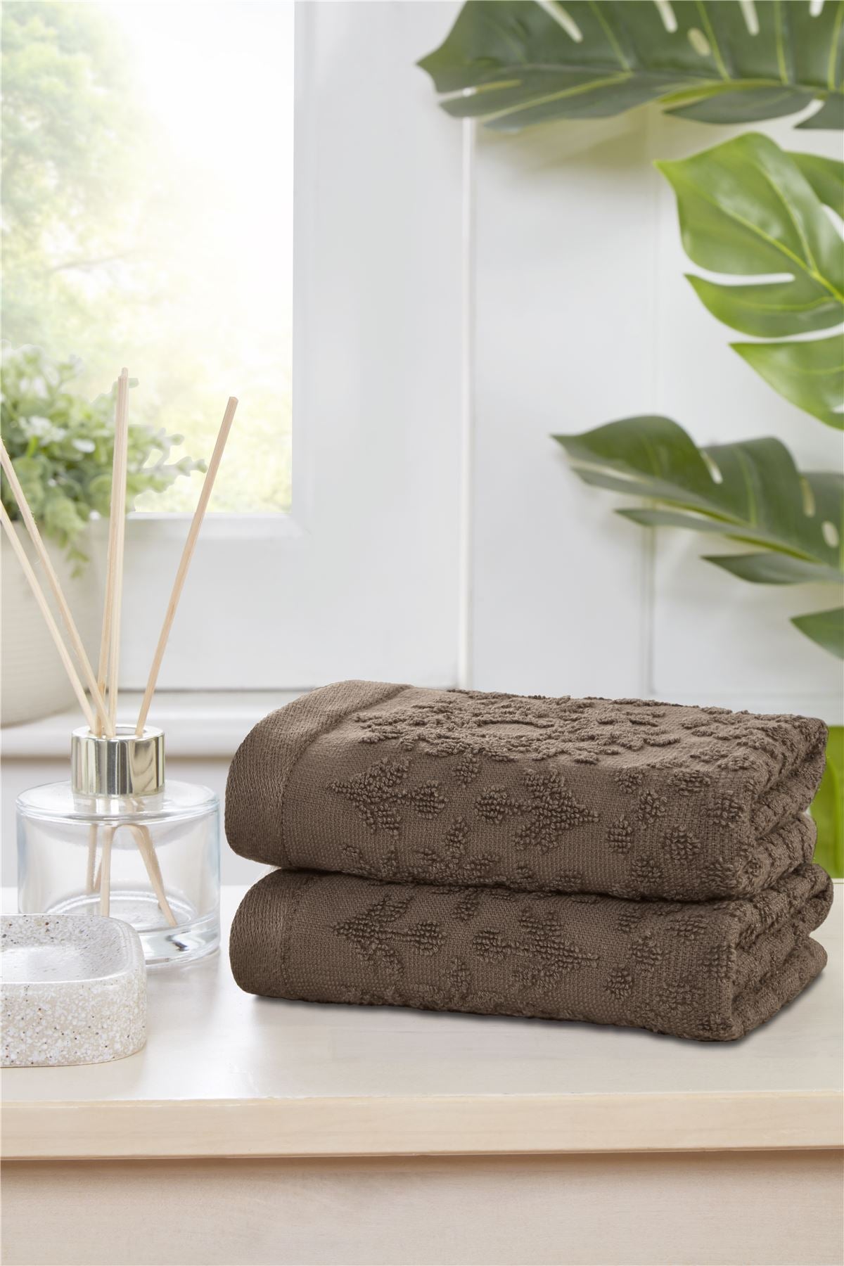 Versailles Jacquard Towel