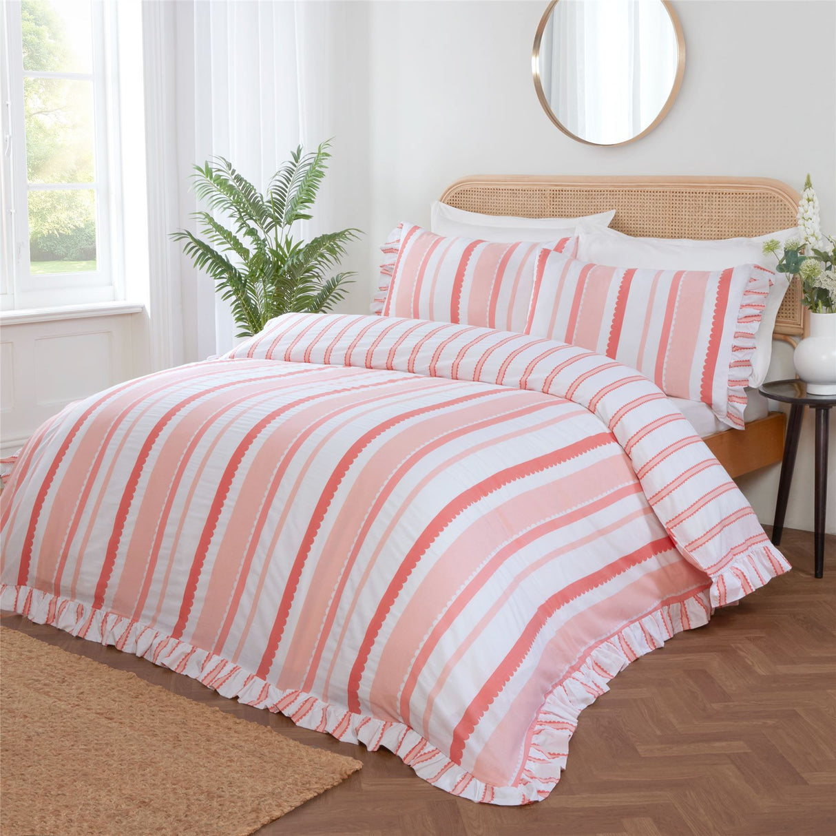 Maya Duvet Set