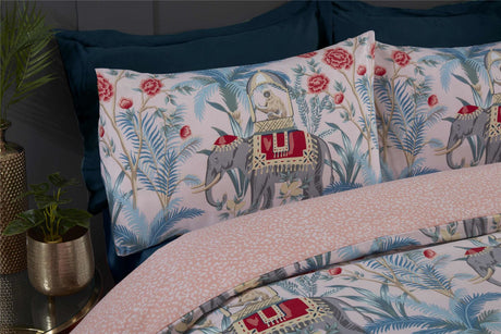 Kingsize Jungle Expedition Duvet Set including two matching pillowcases, made from easycare fabric with a popper closure for convenient use