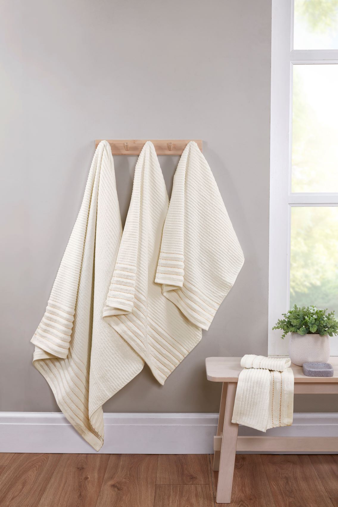 Linear Towel