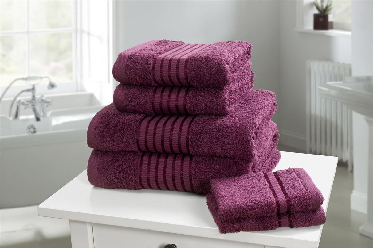 Comfortable and absorbent bath towel for everyday use