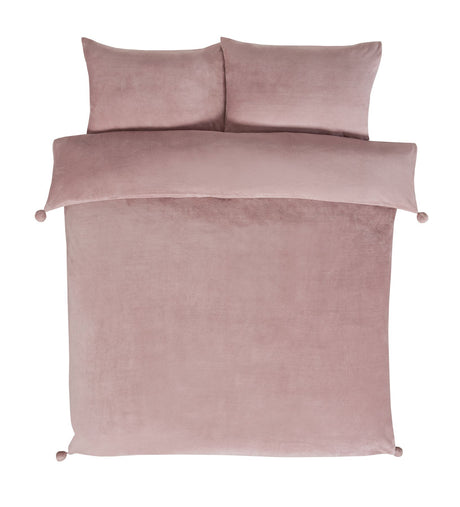 Luxurious Pom Pom Fleece Duvet Set featuring plush, soft fabric with decorative pom pom accents for cozy, stylish bedding
