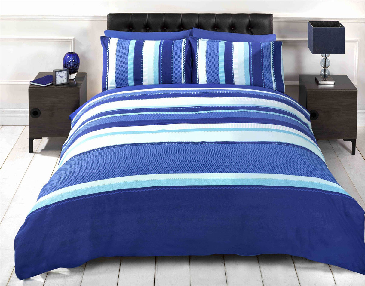Double size Detroit Duvet Set with matching pillowcases highlighting popper closure mechanism