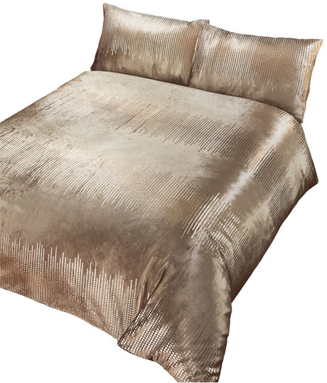 Elegant Tiffany duvet set with matching pillowcases and button closure, perfect for adding glamour