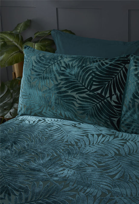 Paloma Duvet Set including matching pillowcases with button closure in various sizes for a coordinated bedroom look