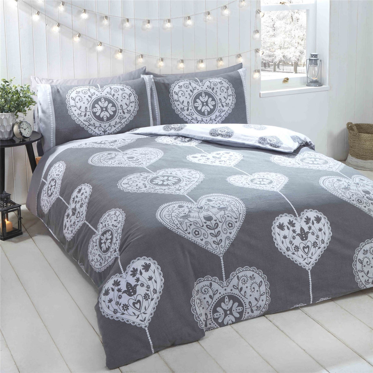 Scandi Heart Brushed Cotton Duvet Set in Red and Grey