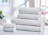 Two gentle and plush face cloths (30x30cm)