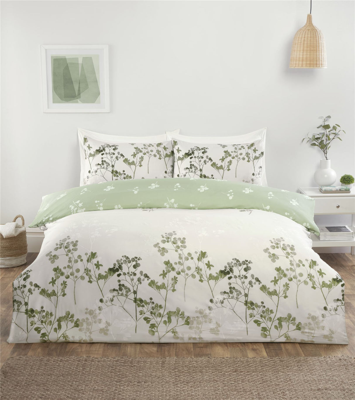 Reversible Shadow Complete Bedding Set including duvet cover, fitted sheet, and pillowcases in elegant floral design