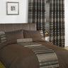 Kingsize New York duvet cover with decorative chenille strips and secure button closure, including matching pillows