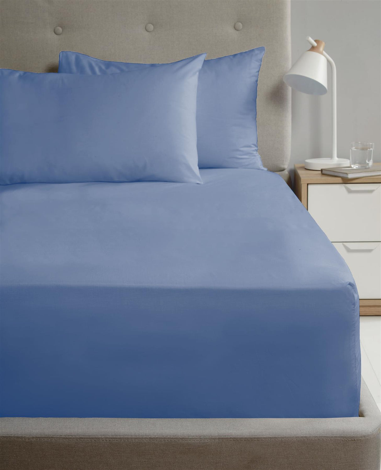 A beautifully crafted set of two pillowcases made from 180 thread count percale fabric for a luxurious bedroom look