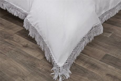 Tia Trellis bedding set with button closure, featuring a simple yet elegant design with lace fringe accents