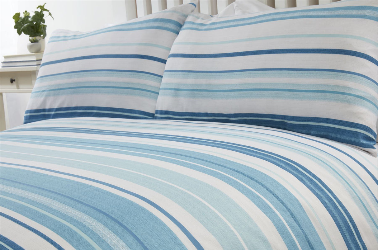 Striped Duvet Cover Set in Grey and White for a Modern Look