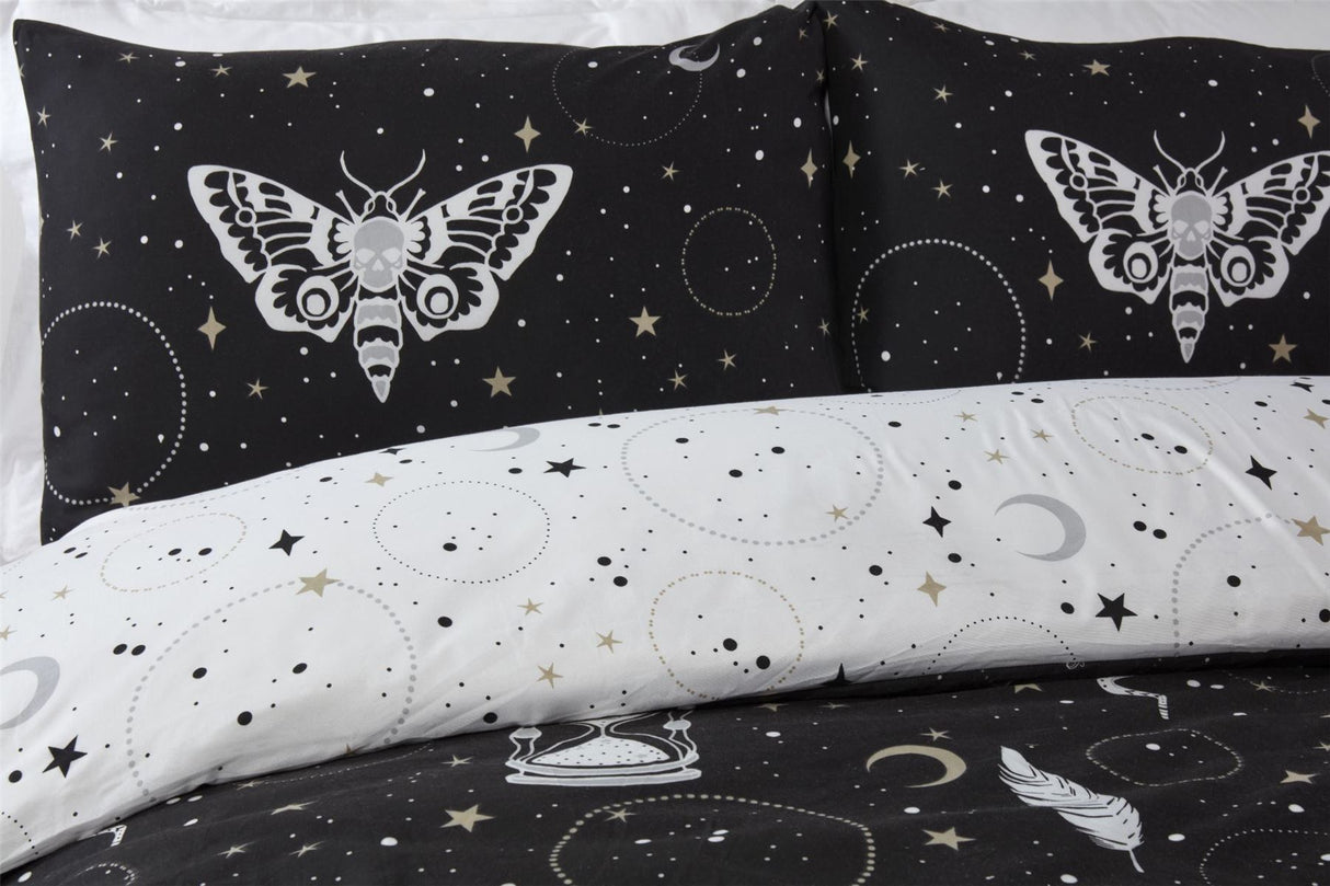 Reversible Gothic Magick Bedding Set with enchanting dark motifs and easycare fabric