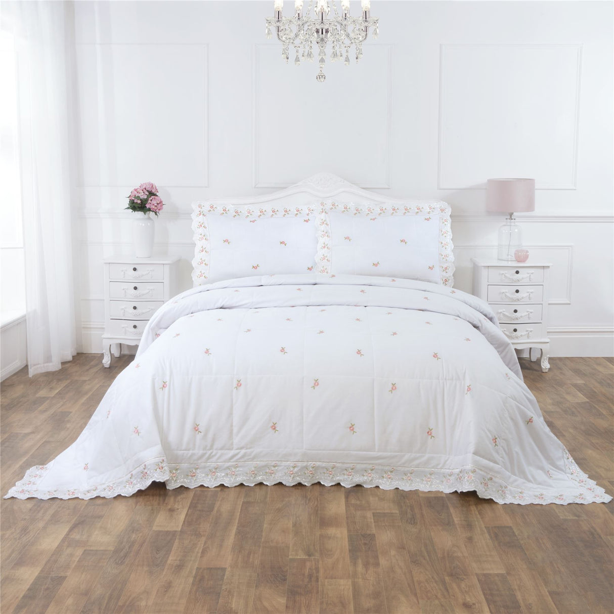 Sophie Bedspread White