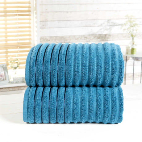 Comfortable and luxurious 70x120cm bath towel crafted from high-quality pure cotton with refined ribbed design