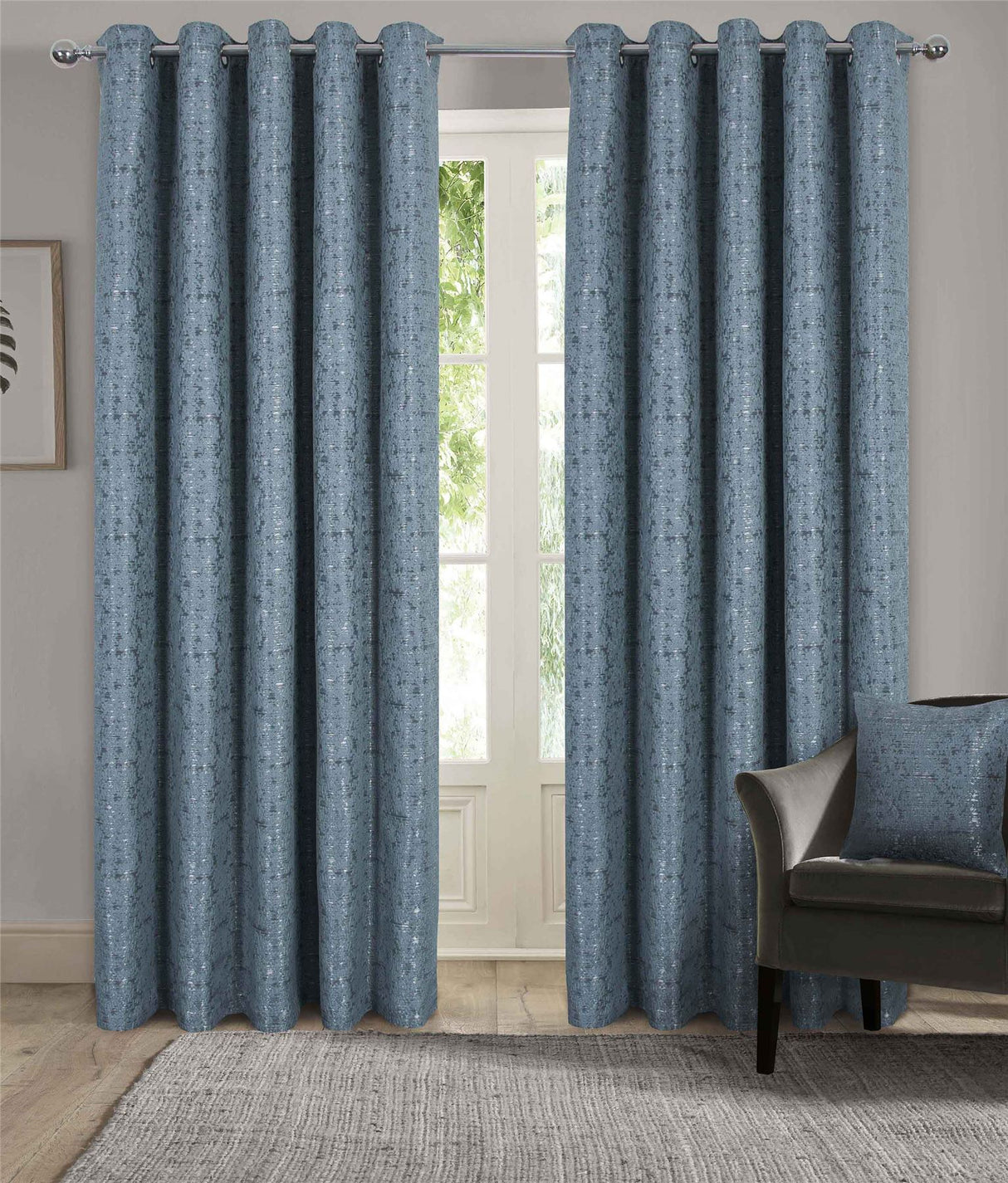 Heavyweight fabric drapes beautifully for a sophisticated look
