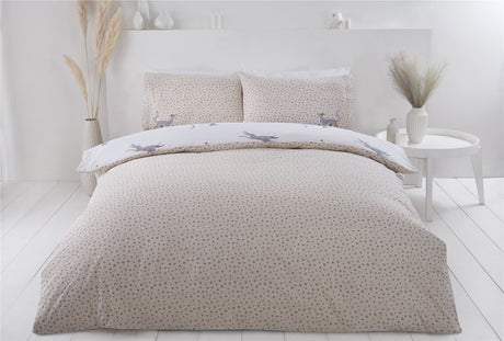 Double-sized eco-friendly duvet set with matching pillowcases showcasing a simple leopard pattern with a tiny crown