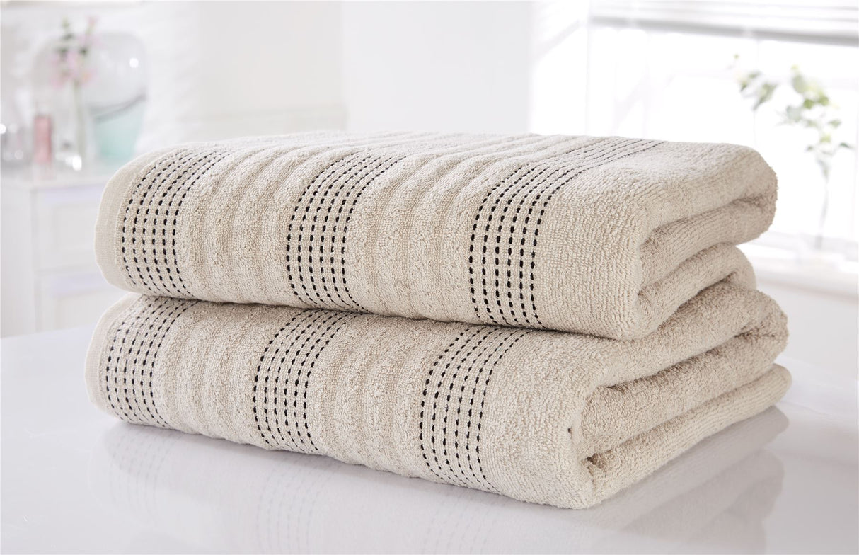 Stylish and absorbent hand towel in 50x85cm size