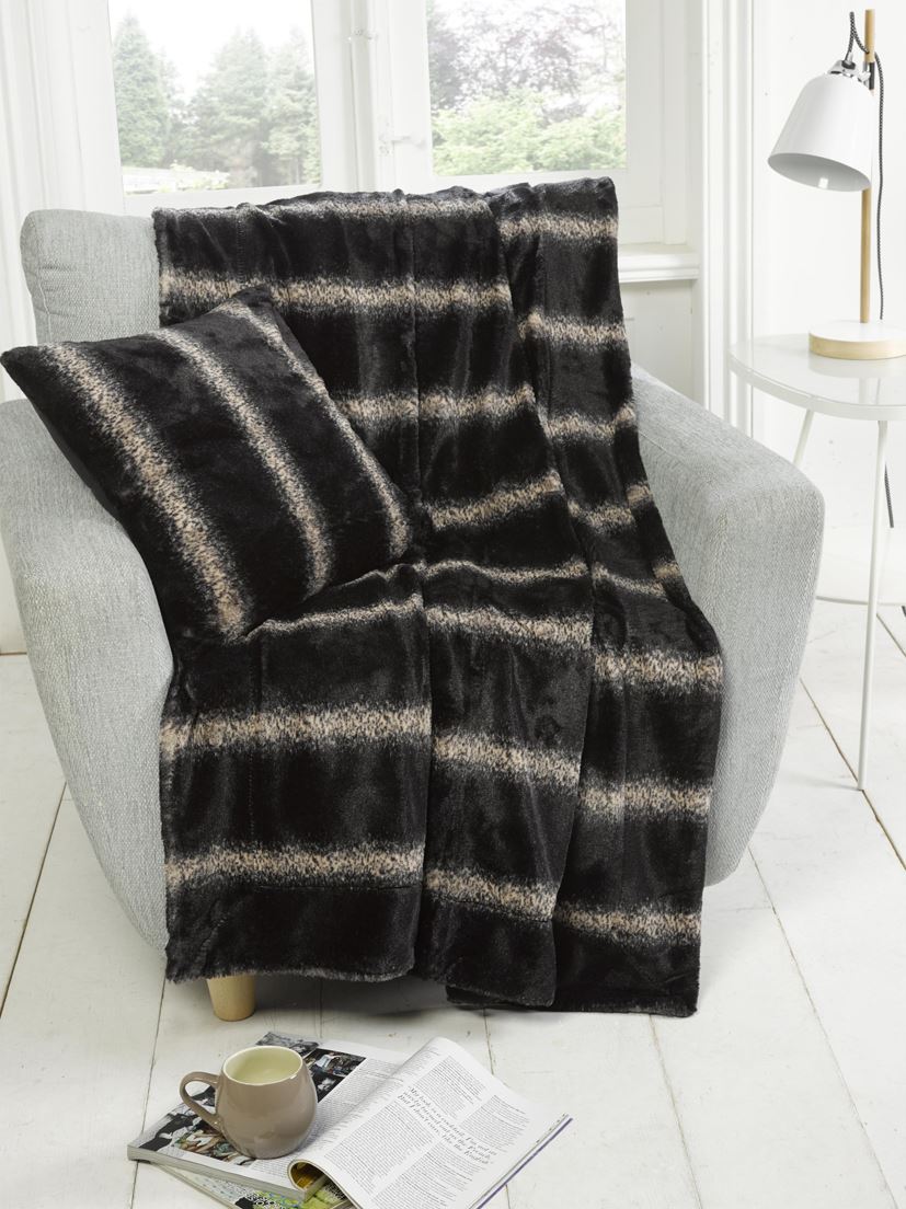 Vancouver Filled Cushion 43X43Cm, soft faux-fur cushion for downstairs or upstairs rooms, cosy and subtle coloured accessory