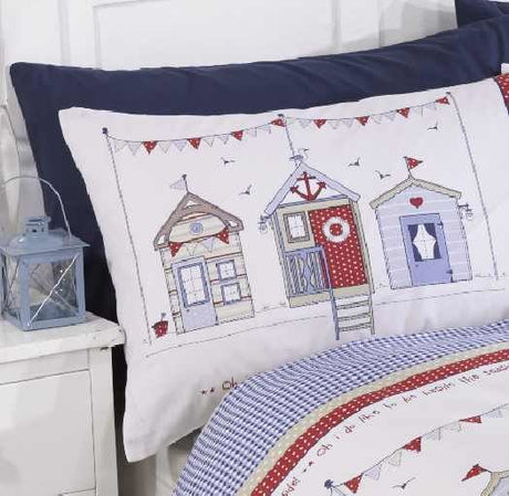 Classic British seaside themed duvet set with popper closures and easycare fabric, including matching pillowcases