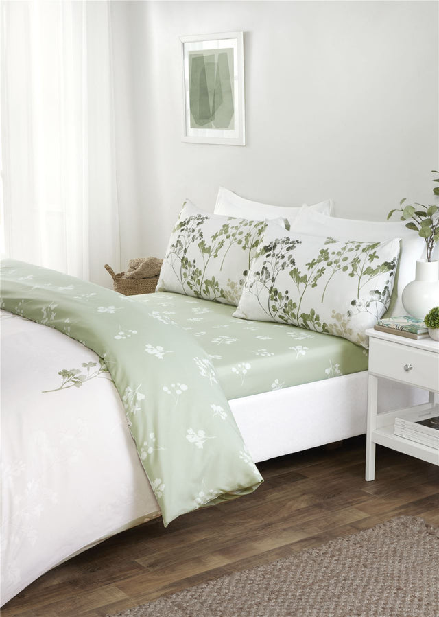 Luxurious Shadow Complete Bedding Set featuring green and white floral print with easycare fabric