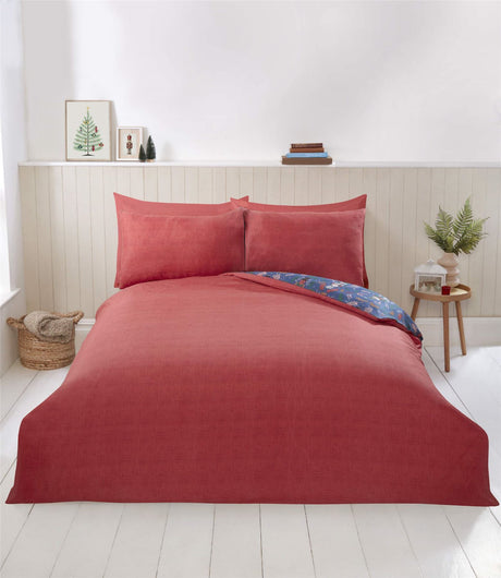 Ultra-soft microfibre Nutcracker duvet set with cheerful holiday characters and vibrant colours for a charming Christmas bedroom