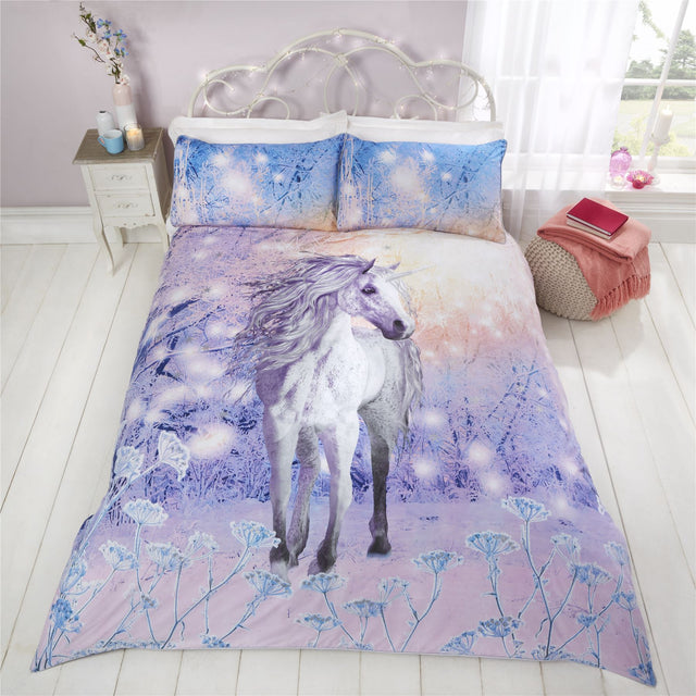 Photographic unicorn duvet set with pastel colours and sparkling glitter design